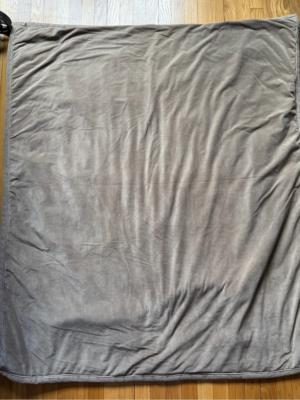 Pottery Barn Ruched Faux Fur Throw in Taupe - Picture 3 of 6